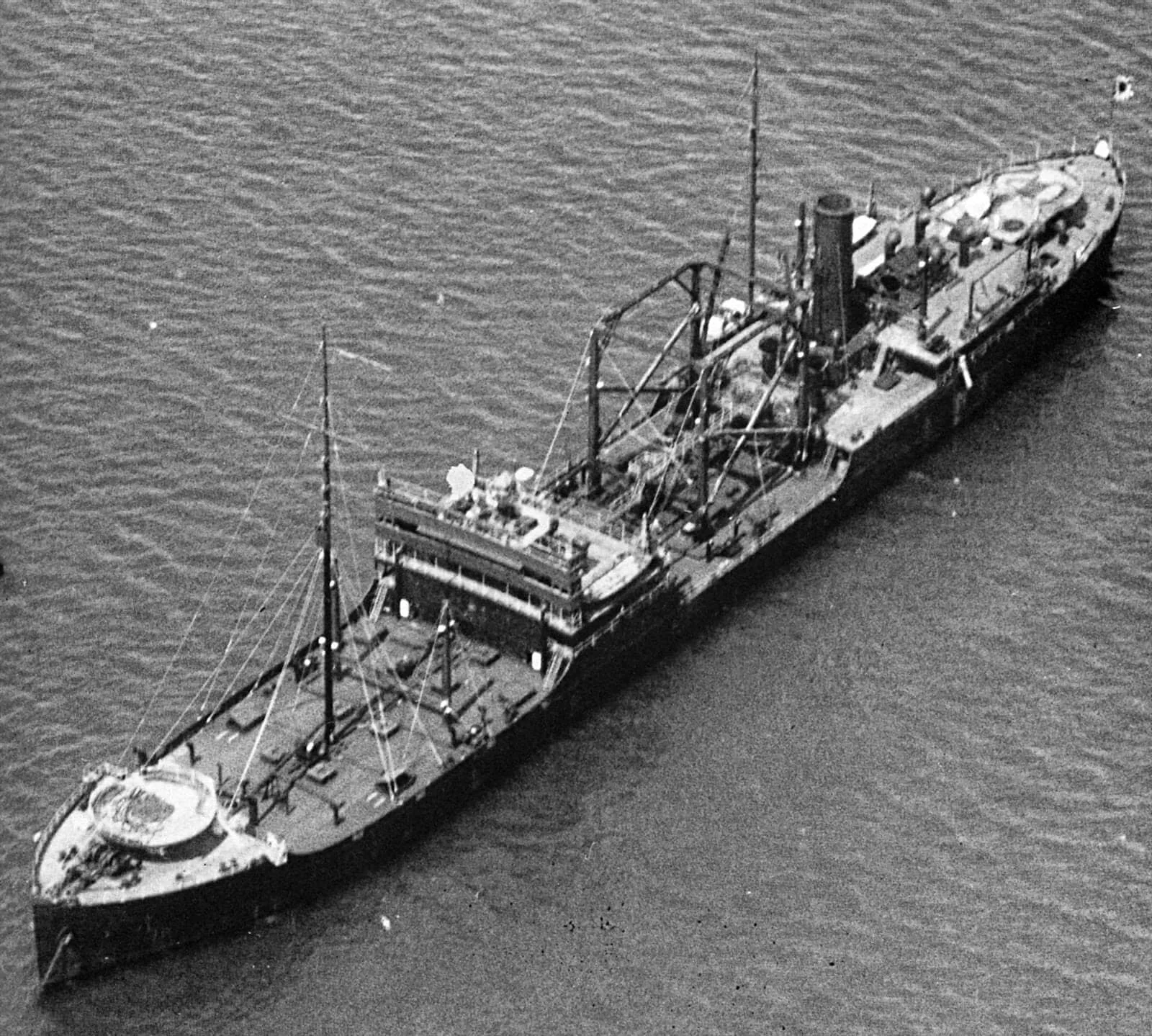 大型航空母艦建造計画＆日本海軍水上機搭載艦運用計画 Kaz/烈風改 2冊セット 新 発売本・雑誌・漫画 - 大型航空母艦建造計画＆日本海軍水上機